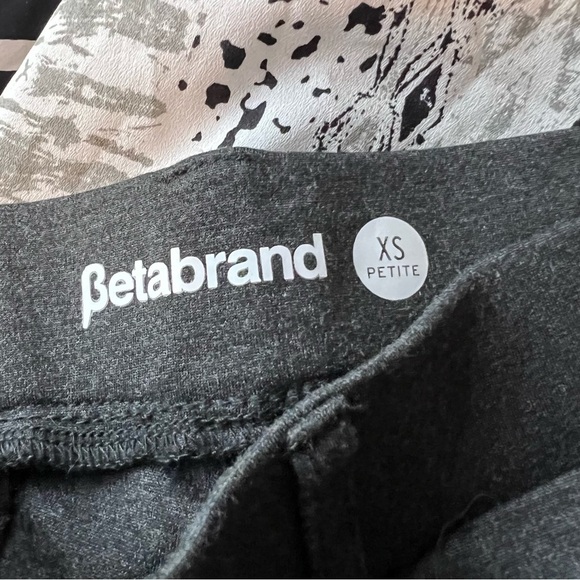 BETABRAND Size XS Women’s Dark Gray Stretch Slacks / Pants - Picture 3 of 9